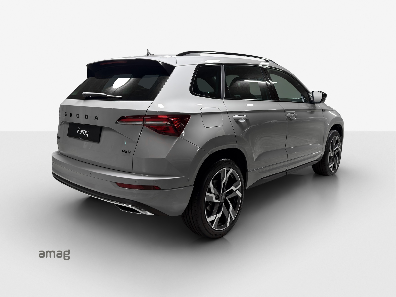 SKODA Karoq 2.0 TSI SportLine 4x4 DSG-image-4