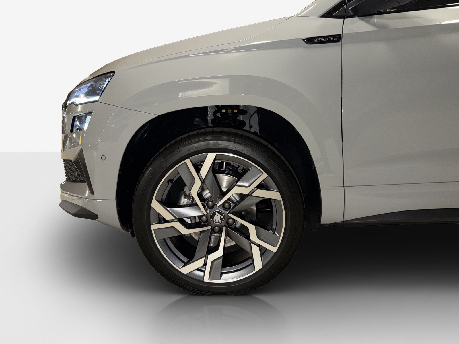 SKODA Karoq 2.0 TSI SportLine 4x4 DSG-image-14