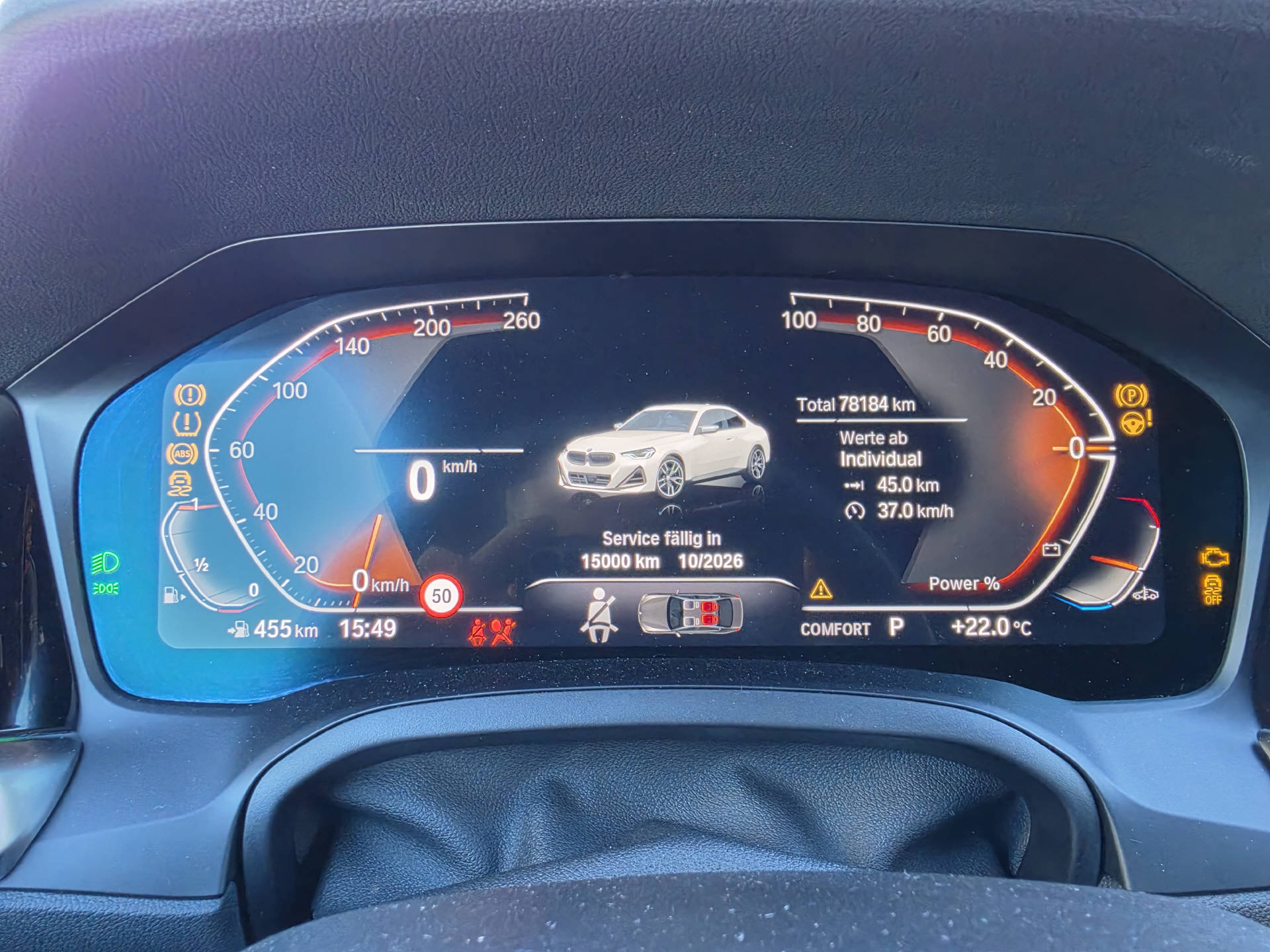 BMW M240i xDrive Coupé-image-24