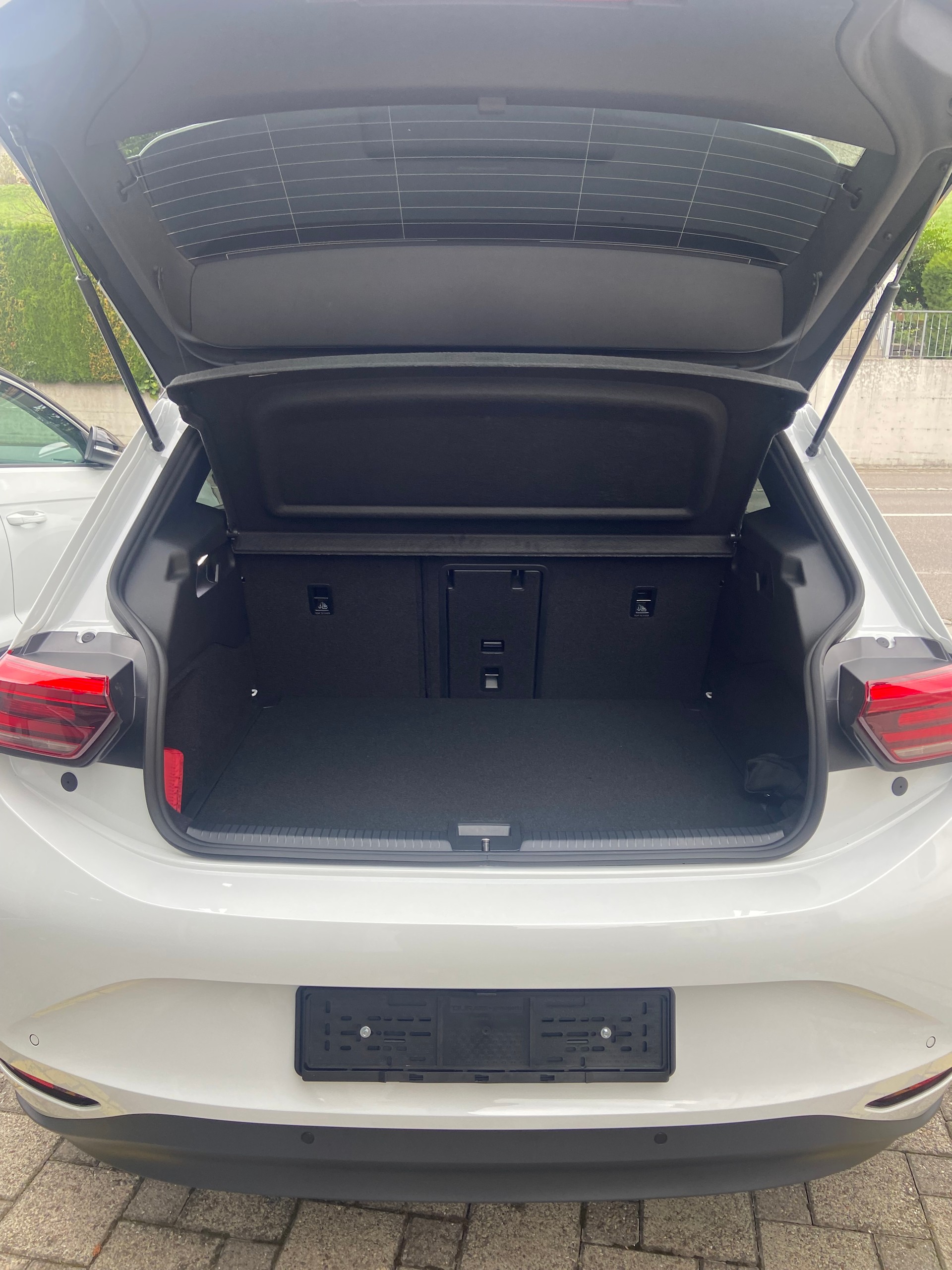 VW ID.3 Neo 58 kWh 190 PS Life-image-4