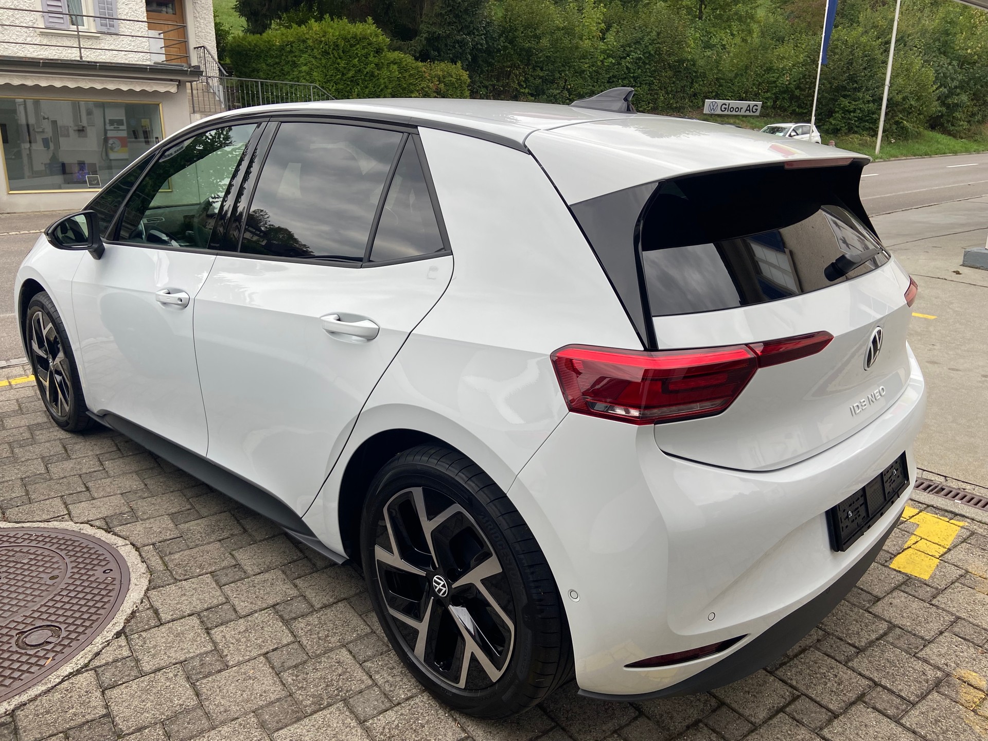 VW ID.3 Neo 58 kWh 190 PS Life-image-3