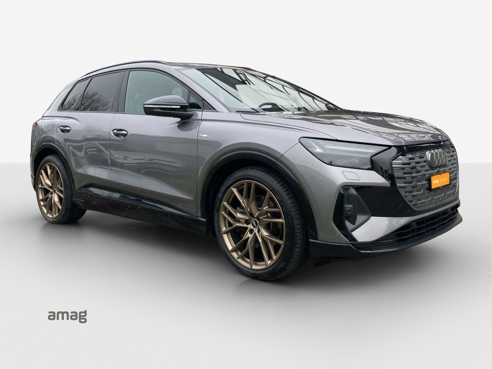 AUDI Q4 e-tron 50 quattro-image-6