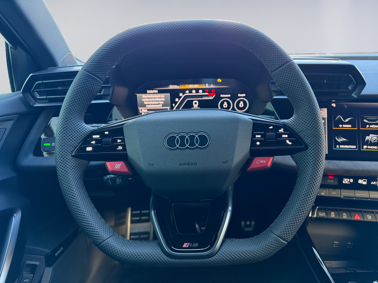 AUDI RS3 Sportback 2.5 TSI quattro S-tronic-image-8