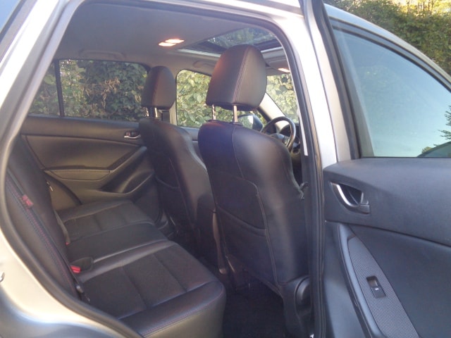 MAZDA CX-5 2.2 D HP Revolution AWD Automatic-image-4