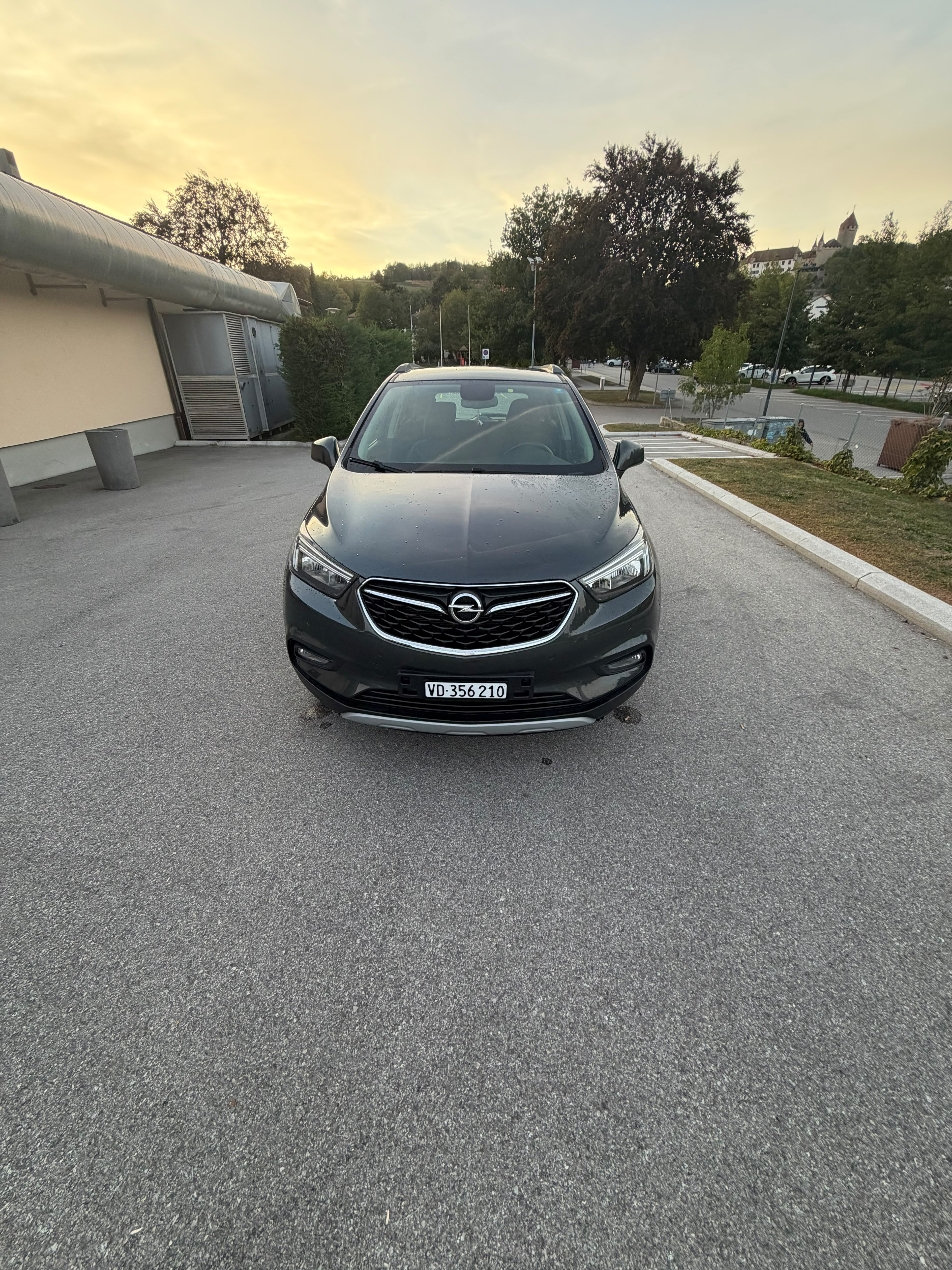 Car photo
