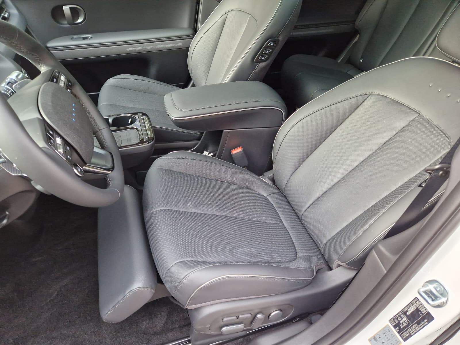 HYUNDAI Ioniq 5 84 kWh Vertex 4WD-image-9