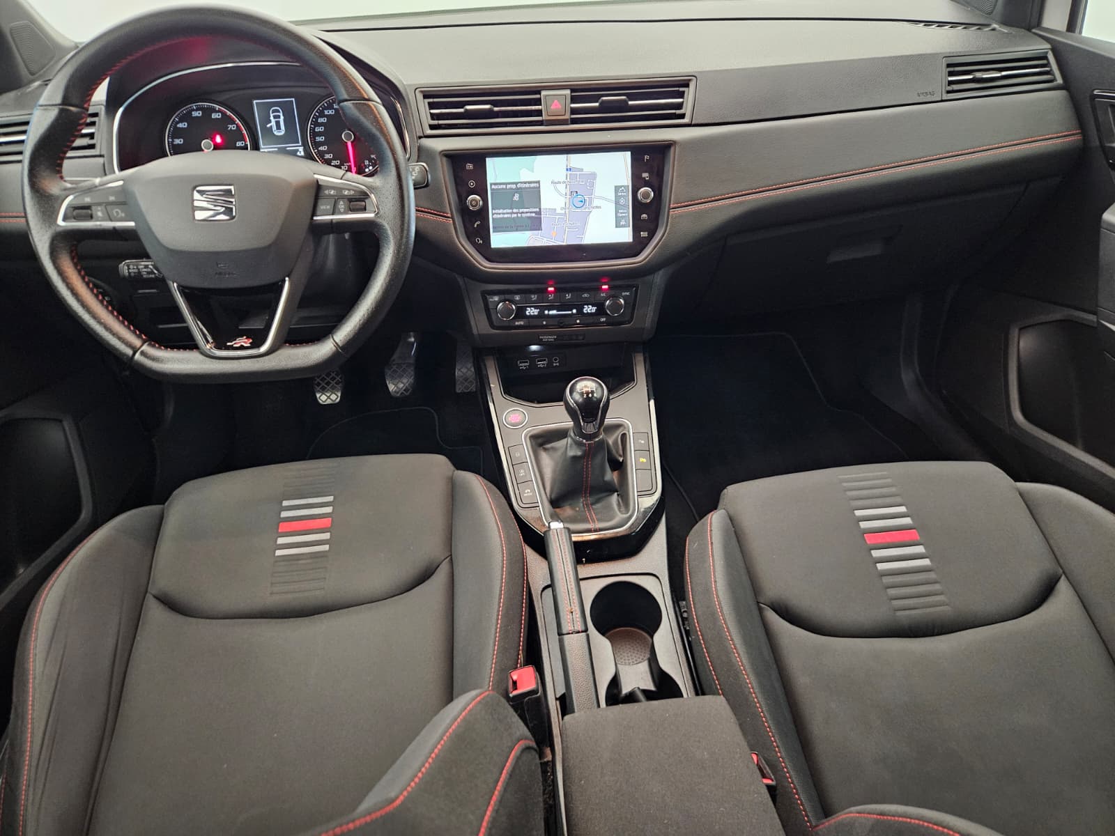 SEAT Arona 1.5 TSI Evo FR-image-9