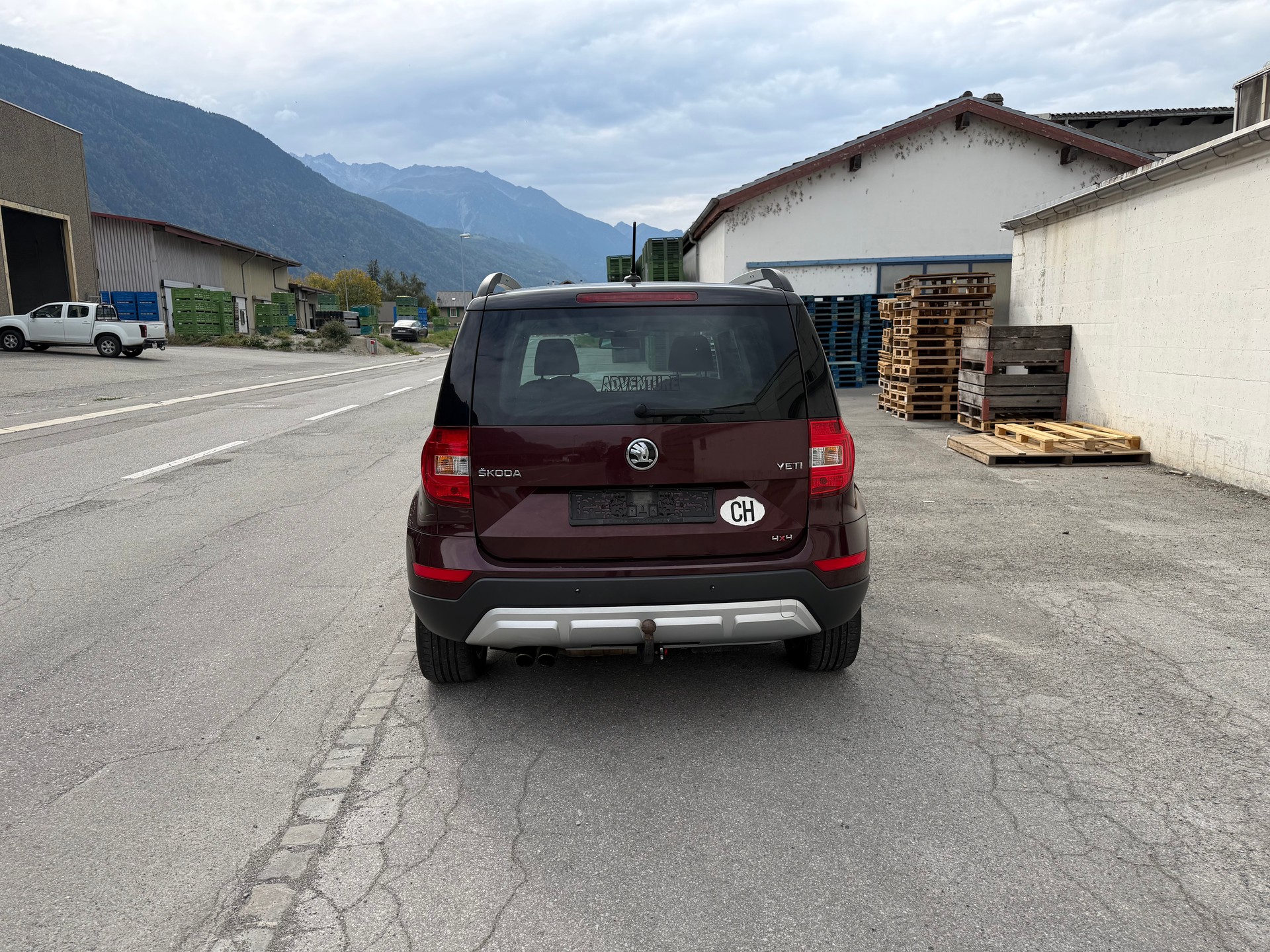 SKODA Yeti 1.8 TSI Outdoor Adventure 4x4 DSG-image-9