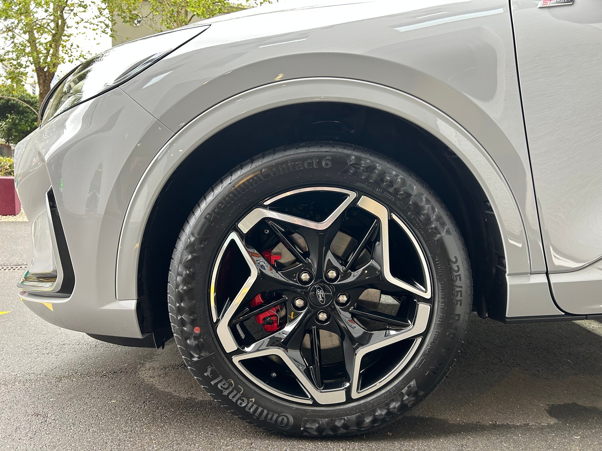 FORD Kuga 2.5 FHEV ST-Line X 4WD-image-19