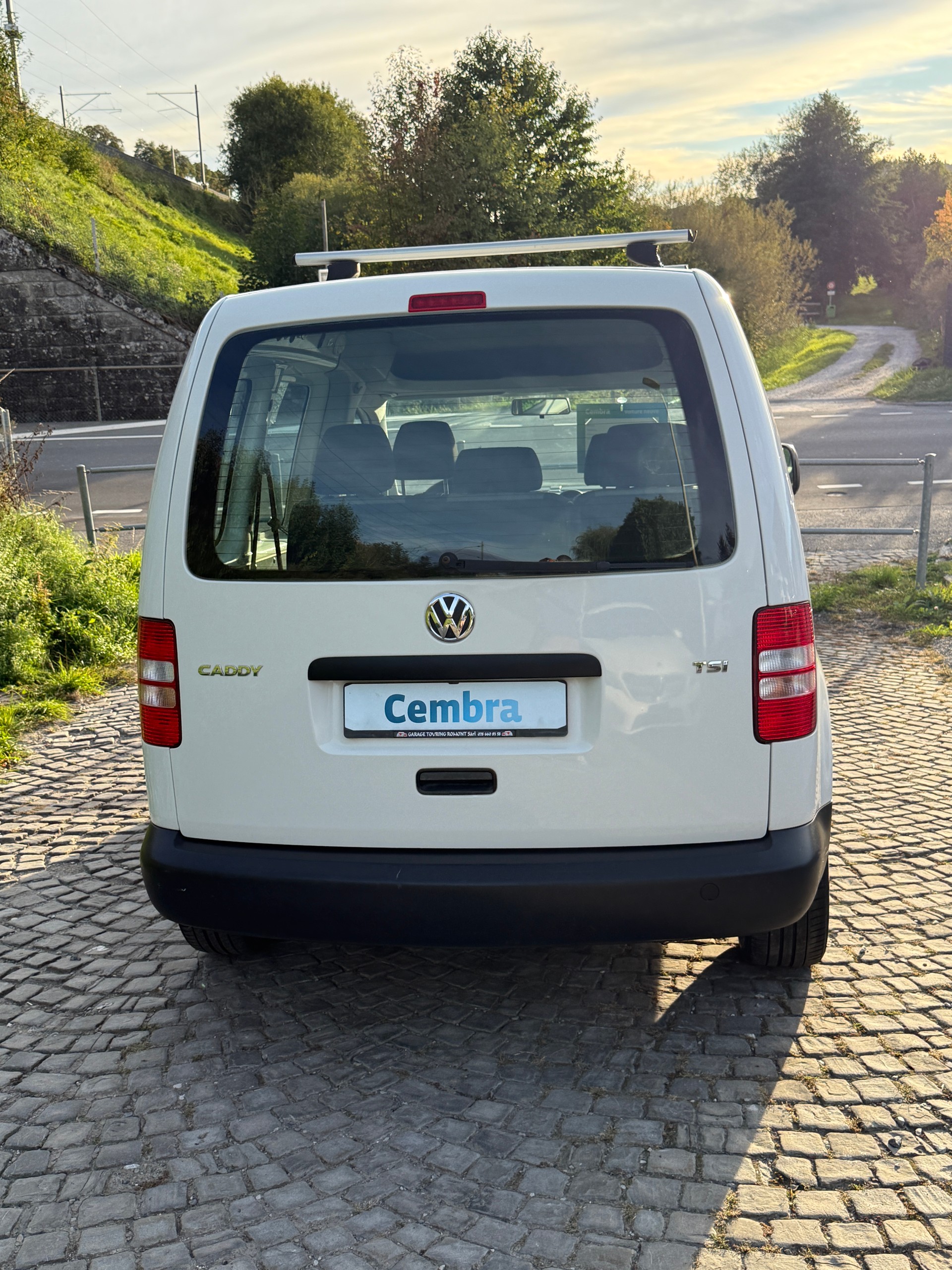 VW Caddy 1.2 TSI-image-2
