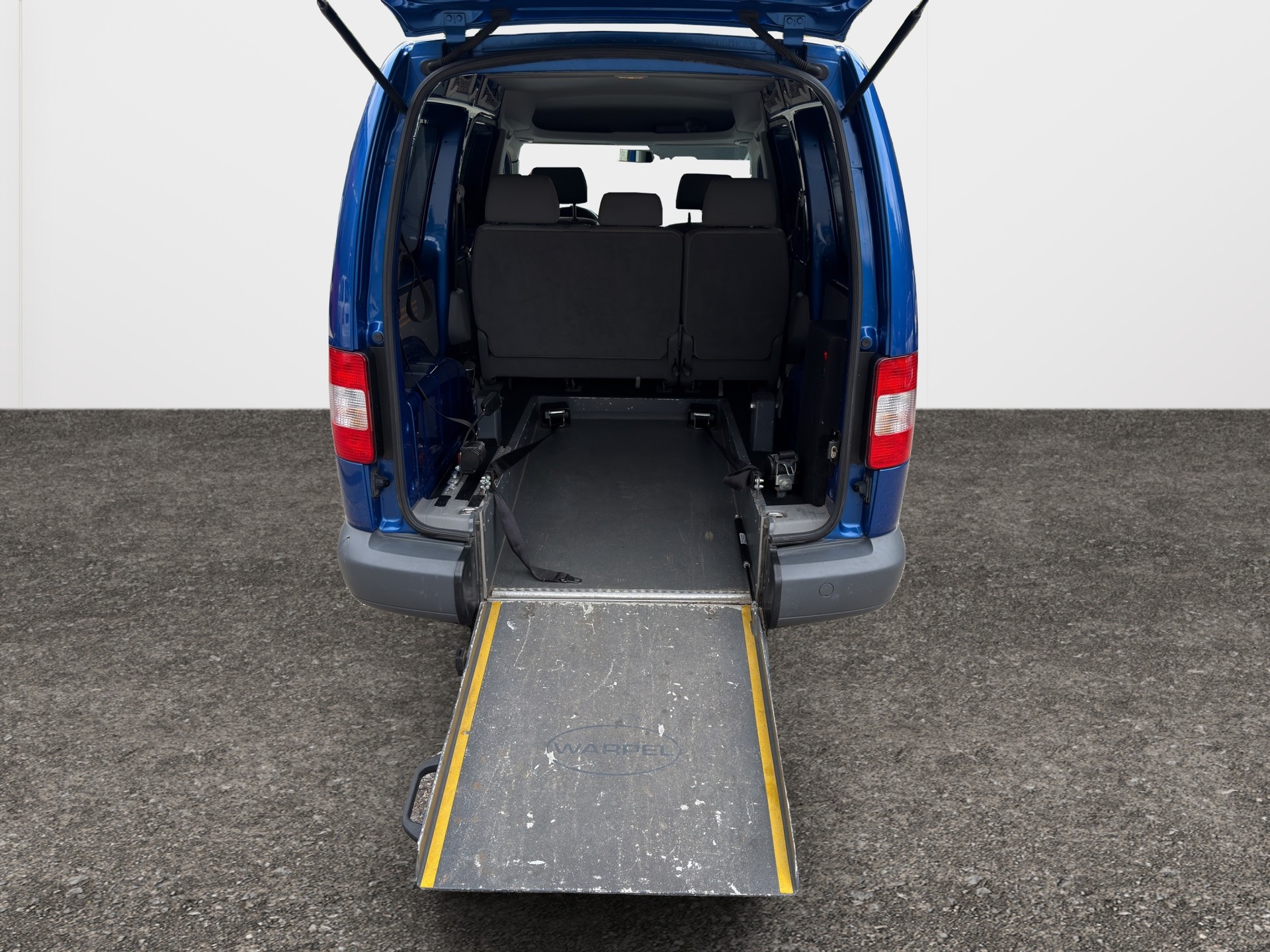 VW Caddy Maxi 1.9TDI A-image-8