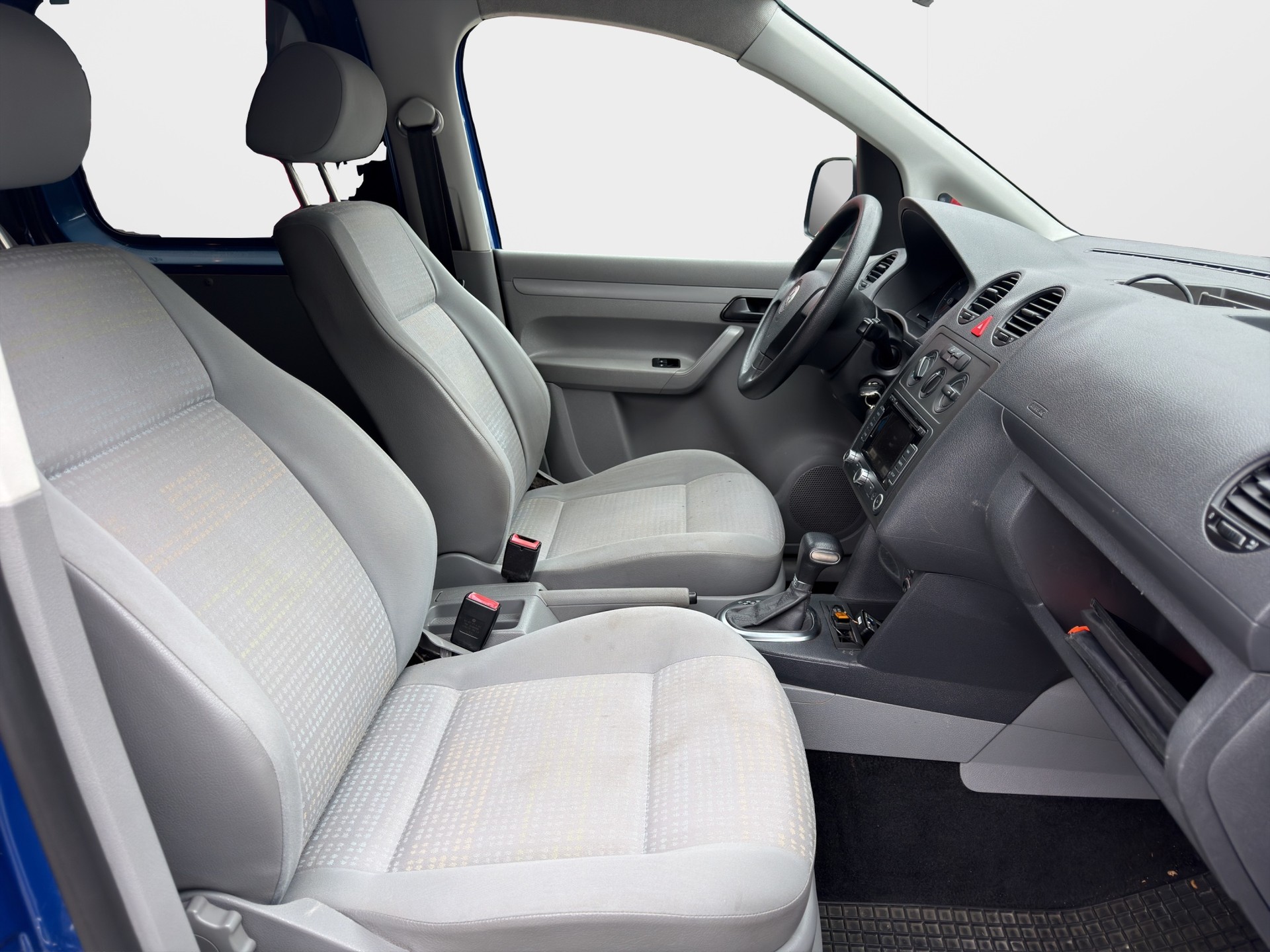 VW Caddy Maxi 1.9TDI A-image-13