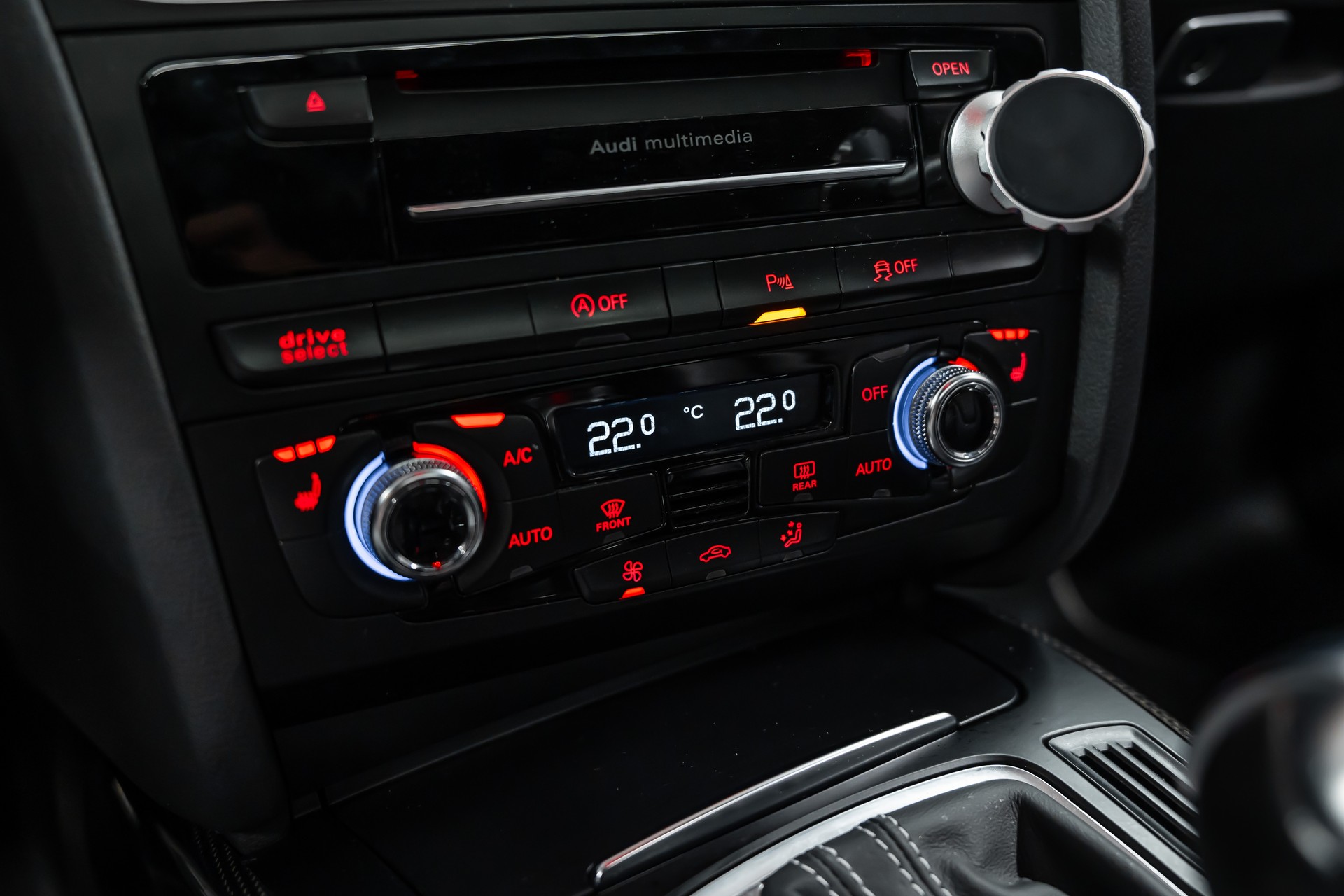 AUDI S5 Sportback 3.0 TFSI quattro S-tronic *Ch-Fahrzeug*Facelift*RS-Sitze*Bang&Olufsen-3D*-image-27
