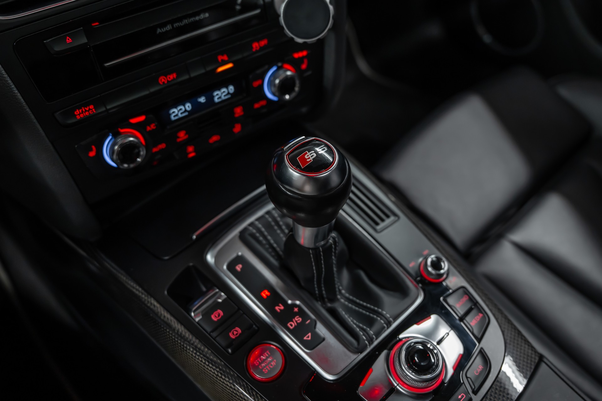 AUDI S5 Sportback 3.0 TFSI quattro S-tronic *Ch-Fahrzeug*Facelift*RS-Sitze*Bang&Olufsen-3D*-image-28