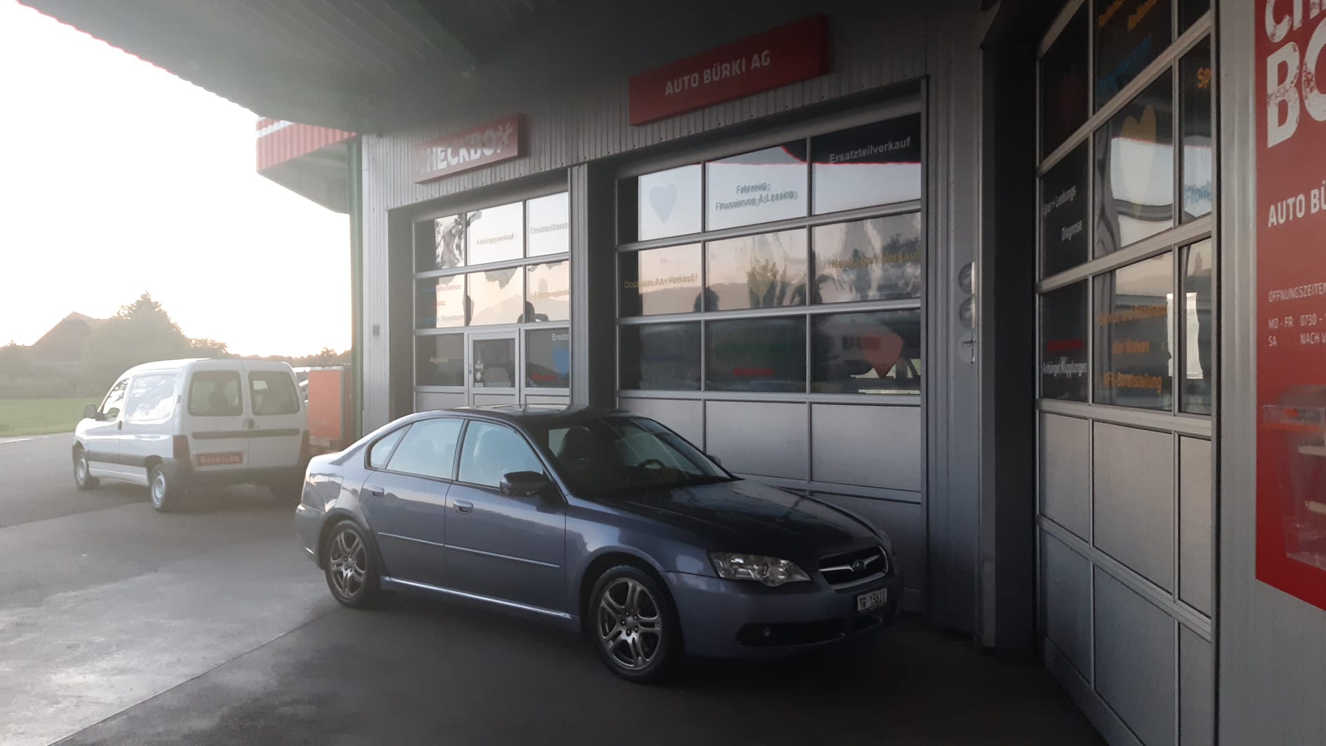 SUBARU Legacy 3.0R AWD Executive-image-3