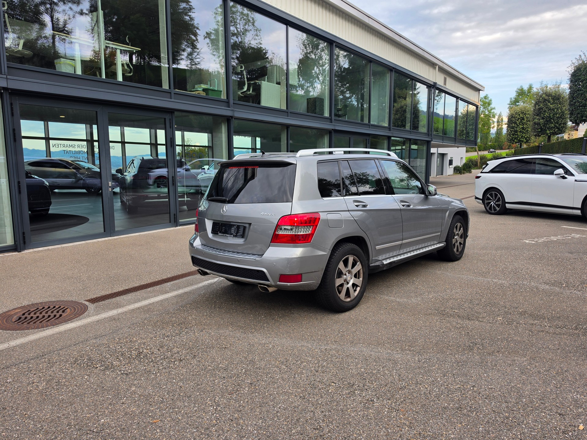 MERCEDES-BENZ GLK 350 V6 4matic-image-2