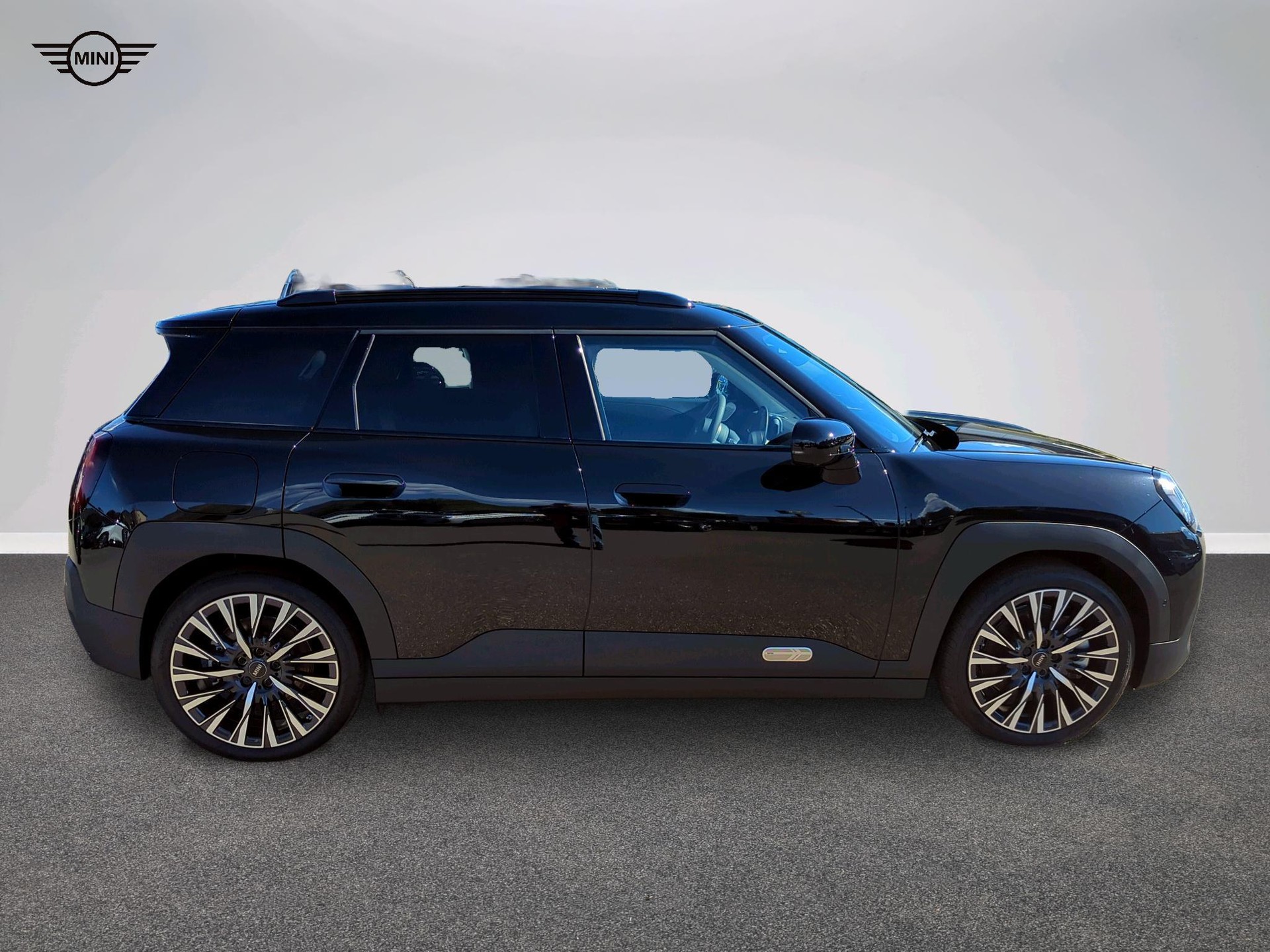 MINI Aceman SE-image-2