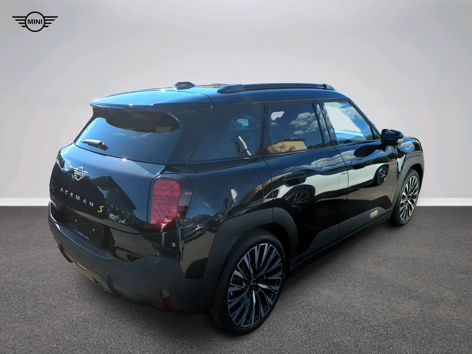 MINI Aceman SE-image-4