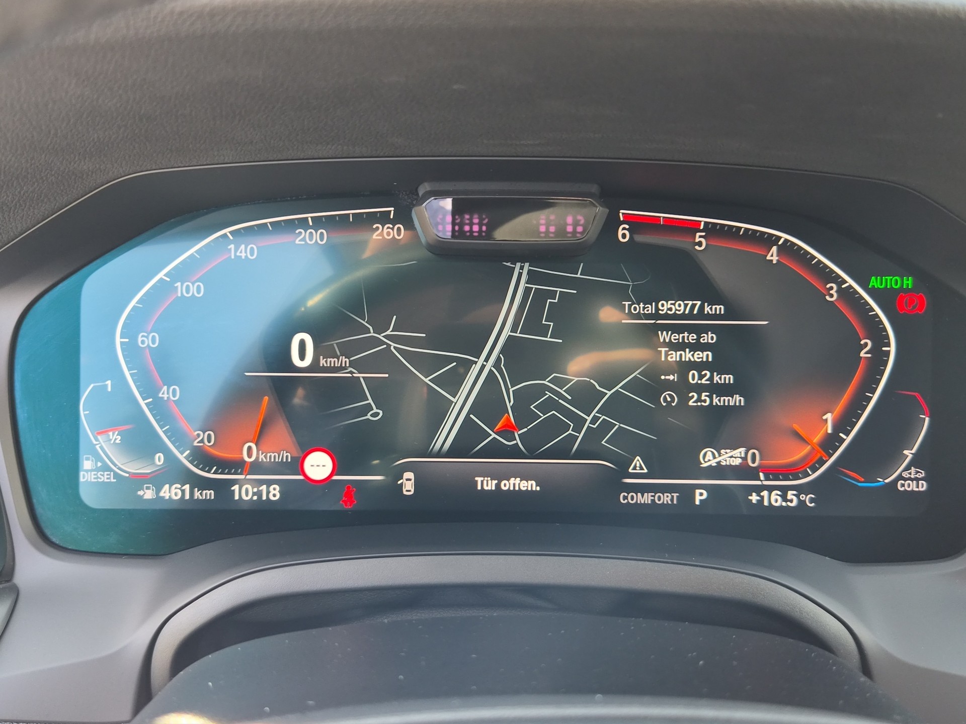 BMW 330d xDrive Touring Steptronic Sport Line-image-14