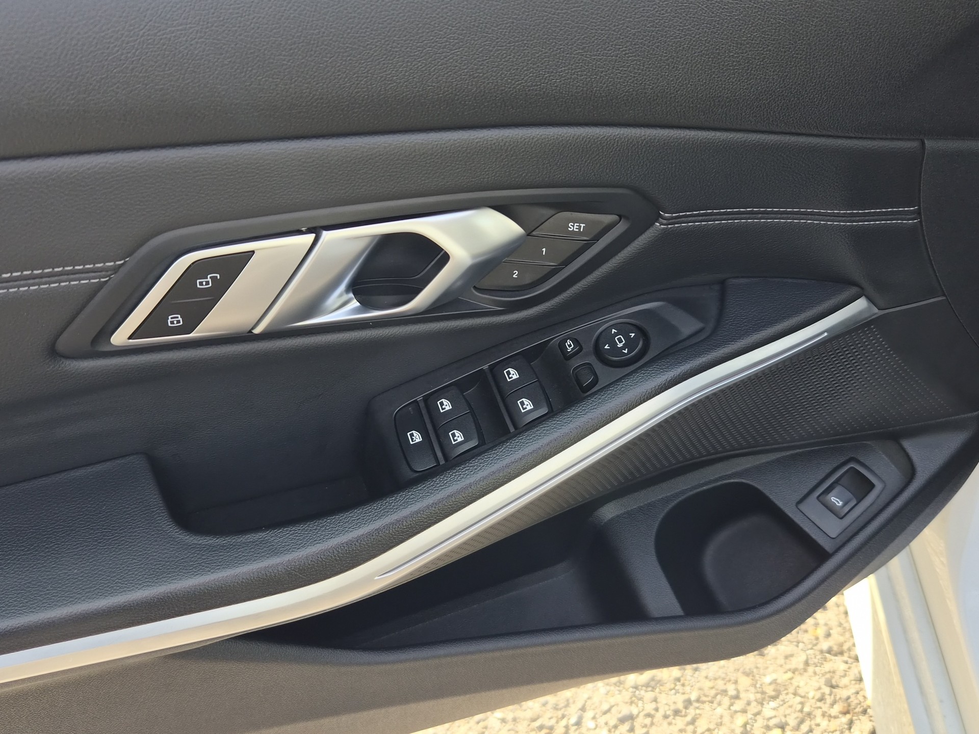 BMW 330d xDrive Touring Steptronic Sport Line-image-11