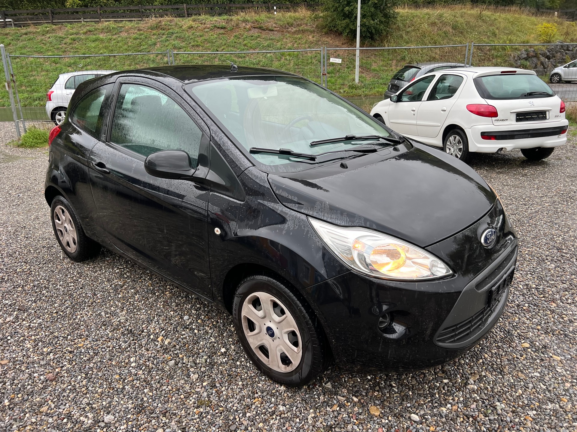 FORD KA 1.25 Ambiente-image-2
