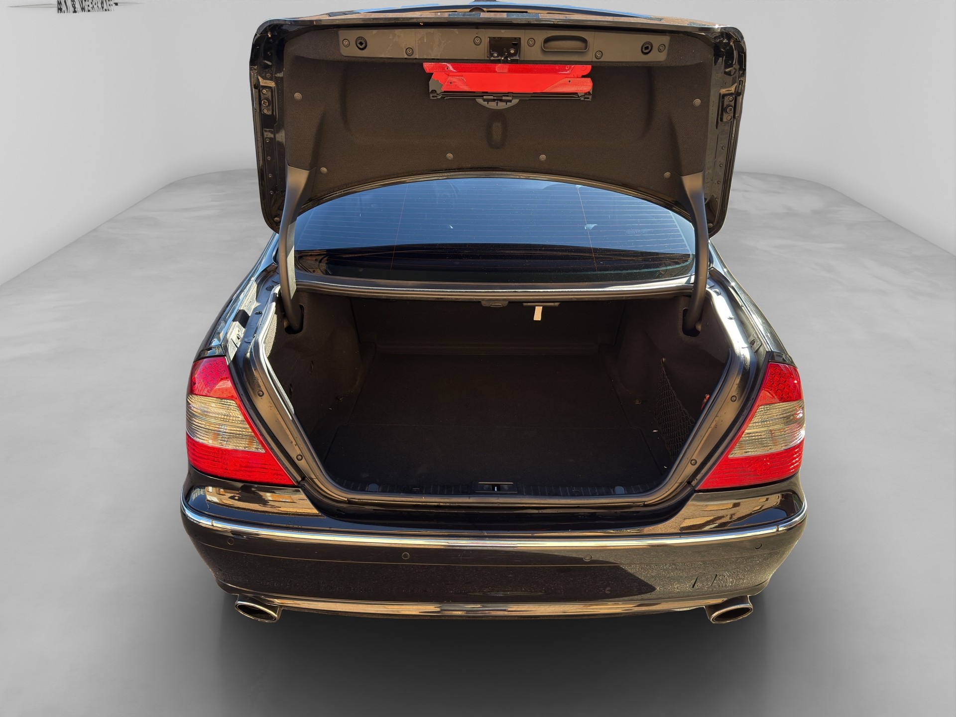 MERCEDES-BENZ CDI E 220-image-12
