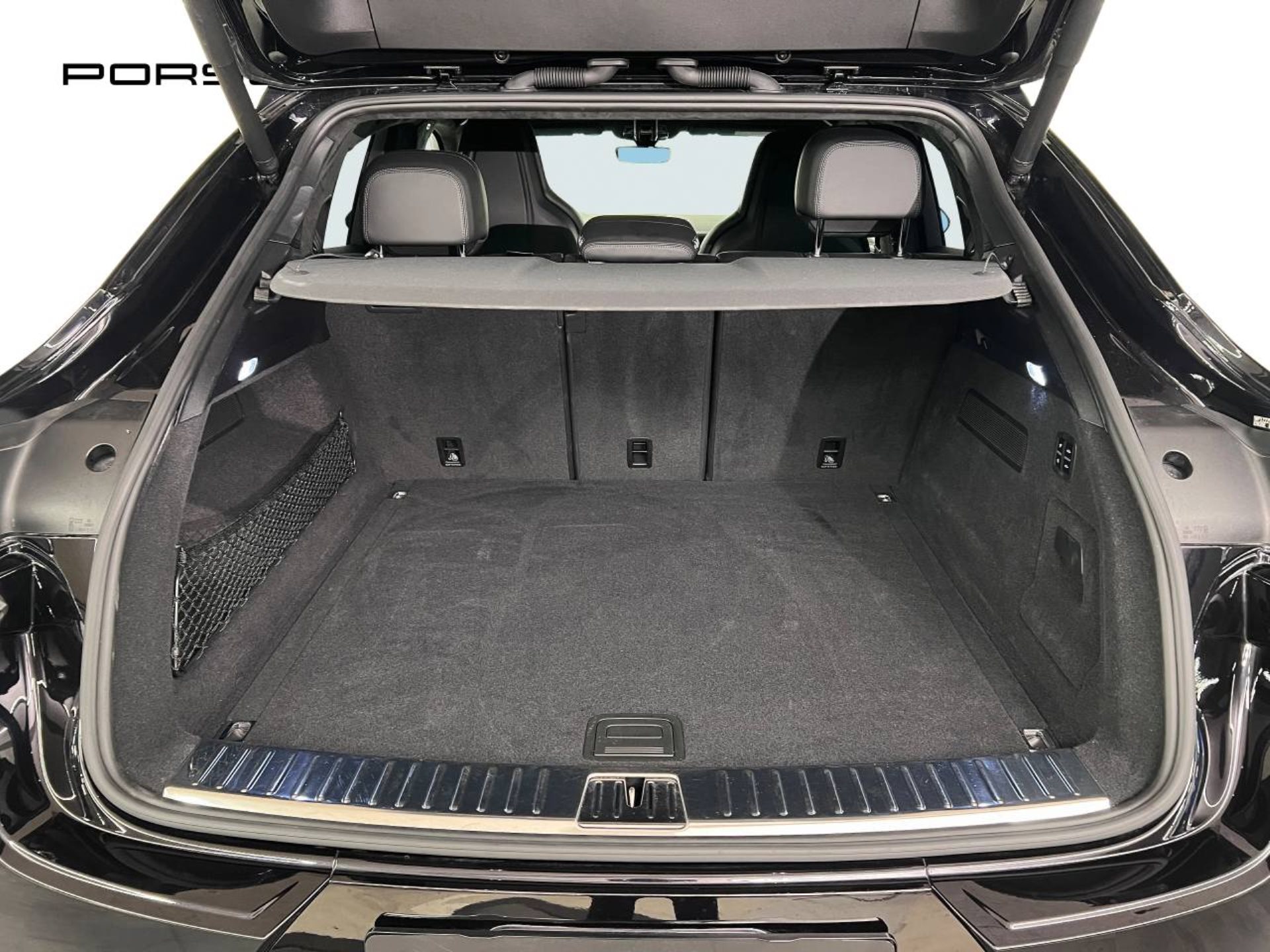 PORSCHE Cayenne Turbo Coupé-image-13