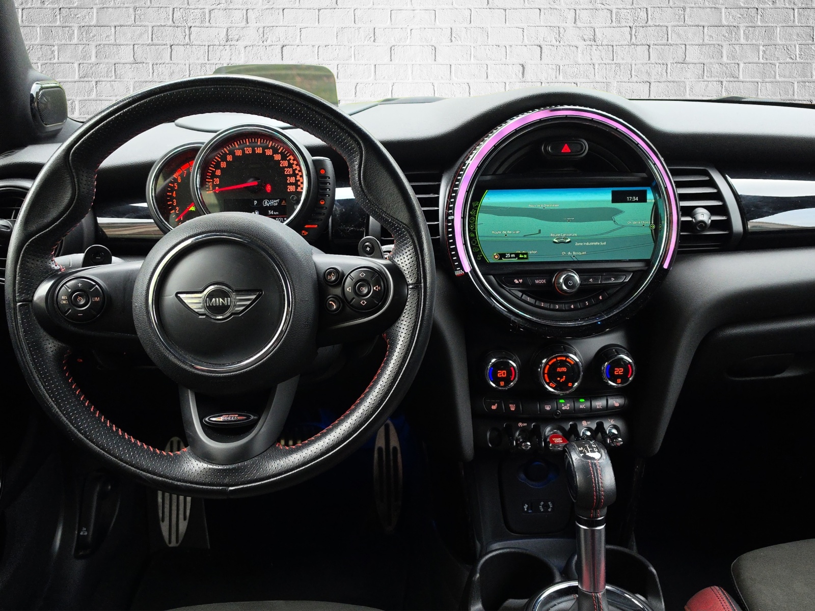 MINI Cooper John Cooper Works Steptronic-image-11