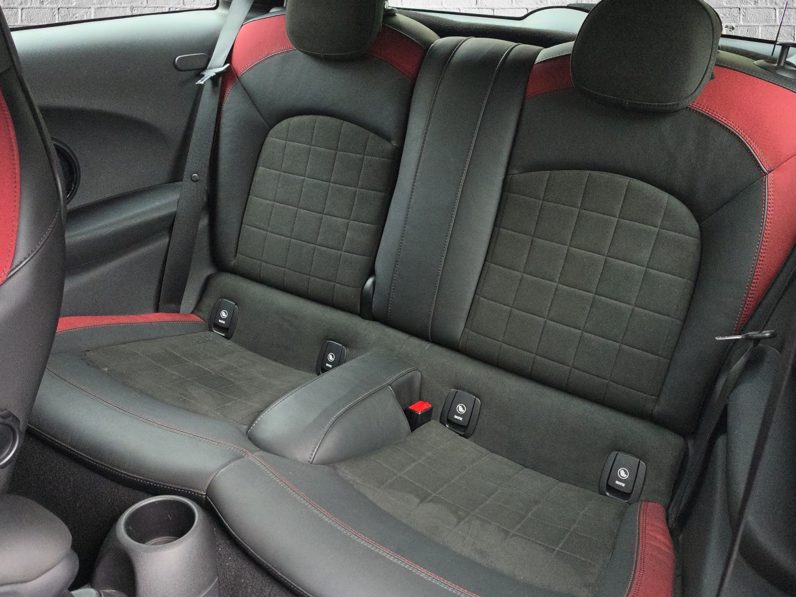 MINI Cooper John Cooper Works Steptronic-image-16