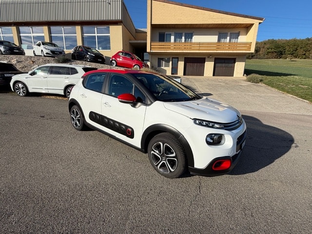 CITROEN C3 1.2i PureTech Shine-image-8