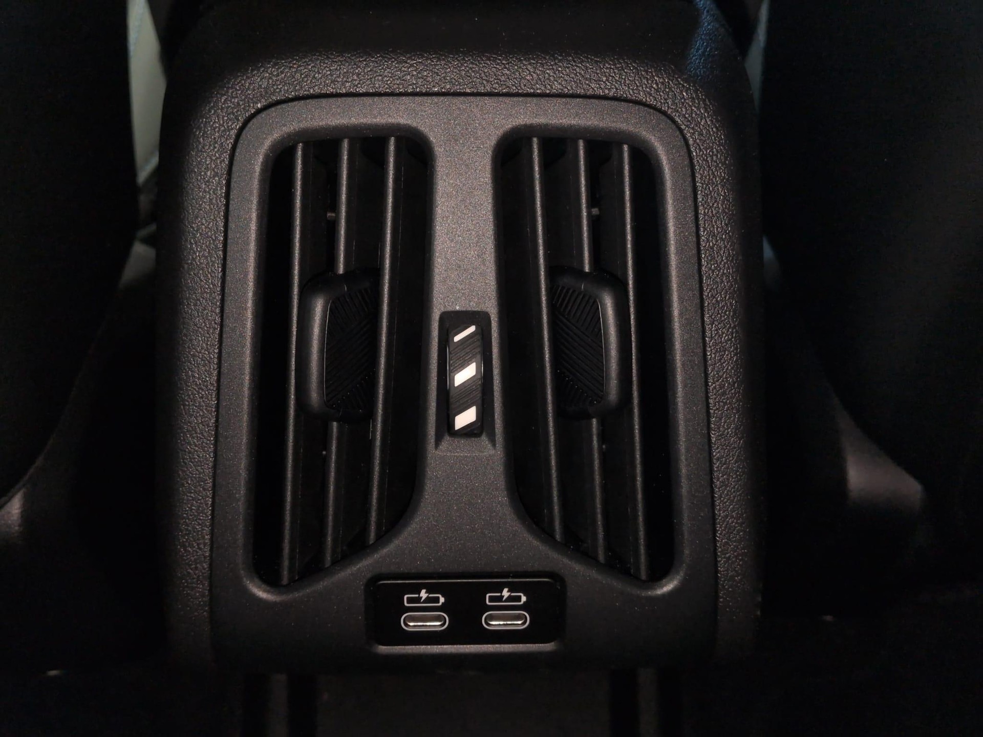 BMW X1 U11 M35i-image-9