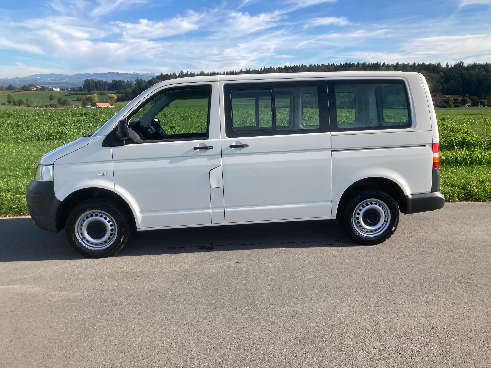 VW T5 1.9 TDI PD-image-4