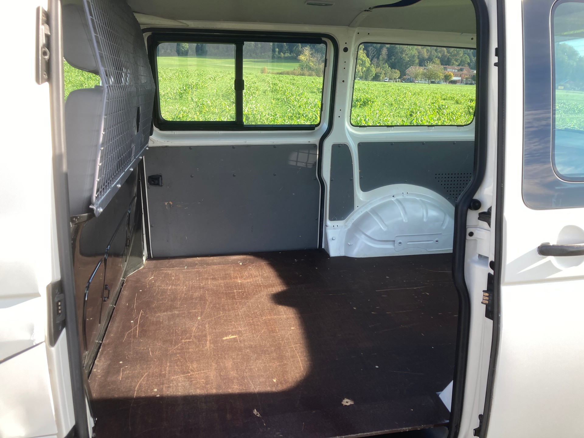 VW T5 1.9 TDI PD-image-7