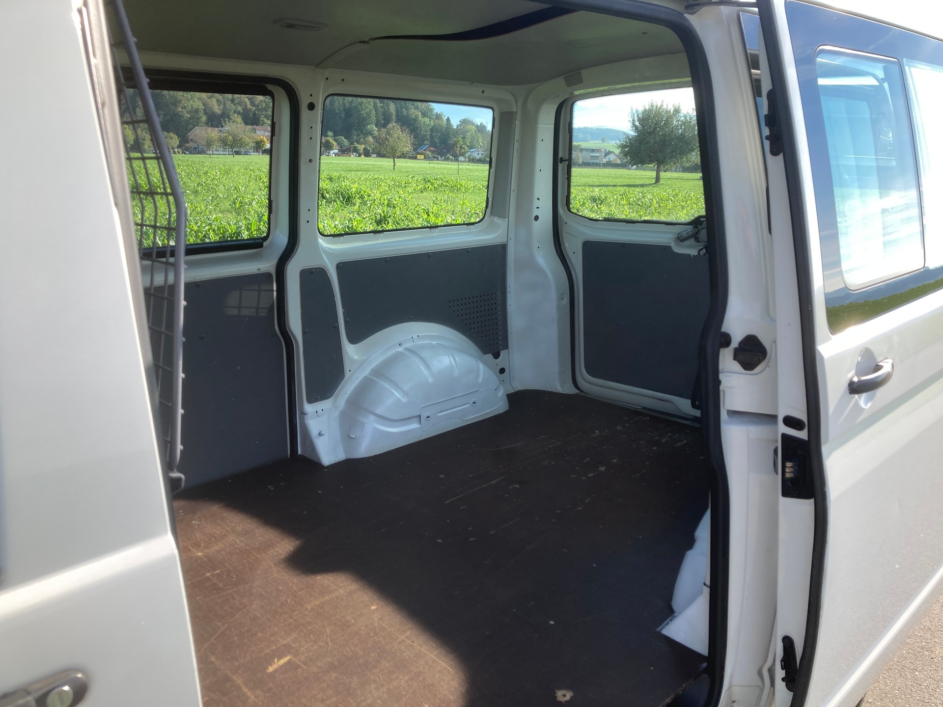 VW T5 1.9 TDI PD-image-8