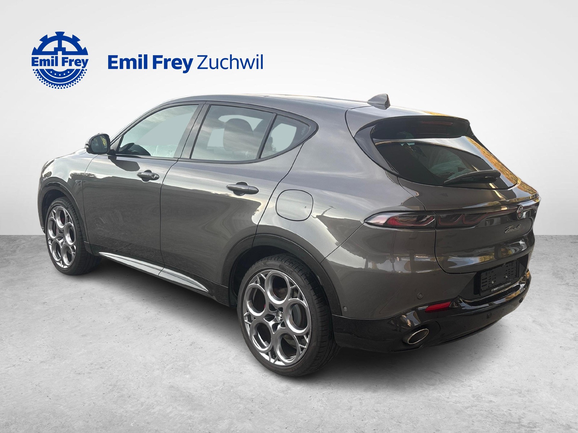 ALFA ROMEO Tonale 1.3 Plug-in Hybrid Veloce Q4-image-2