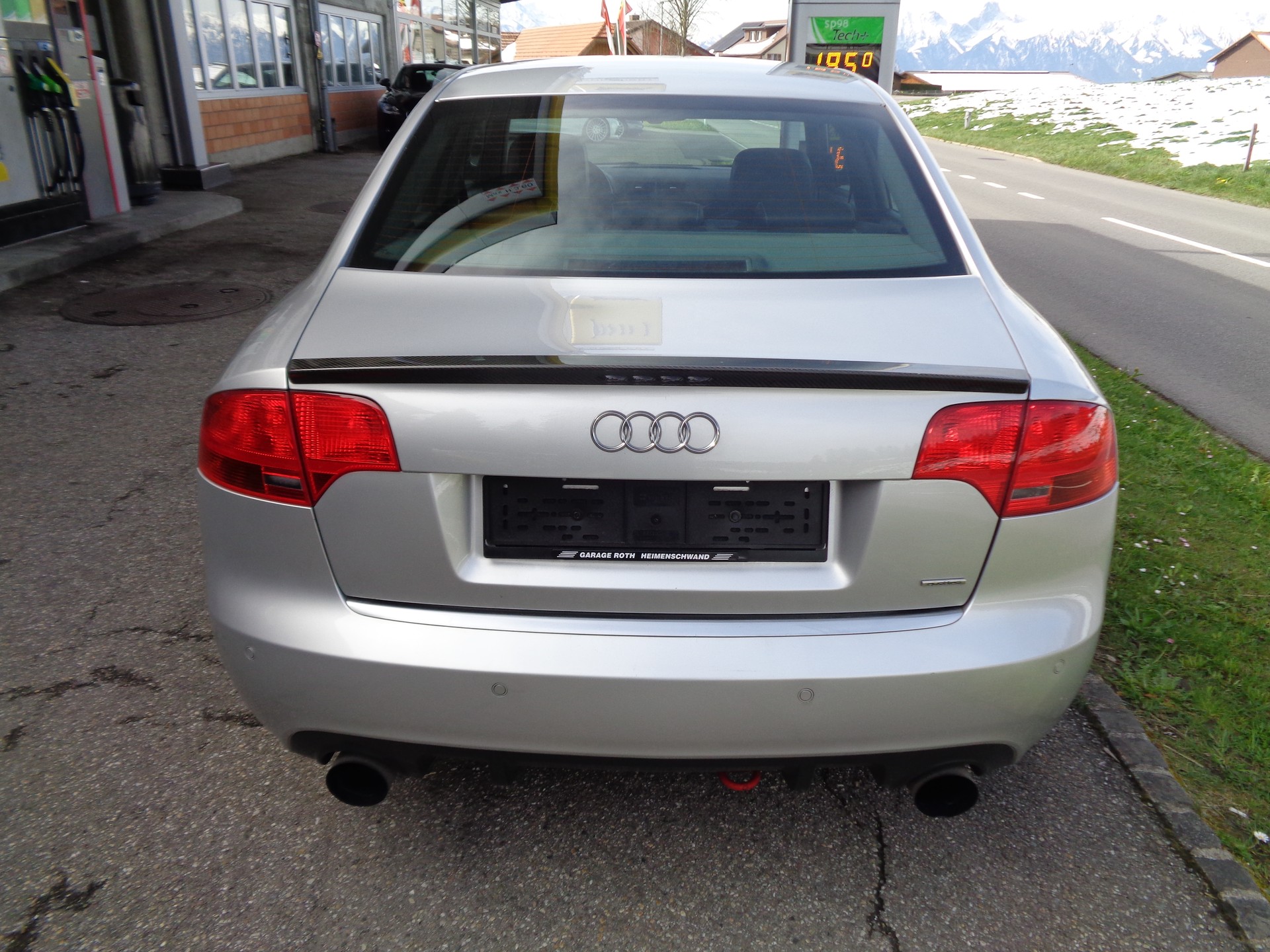 AUDI A4 DTM-image-2