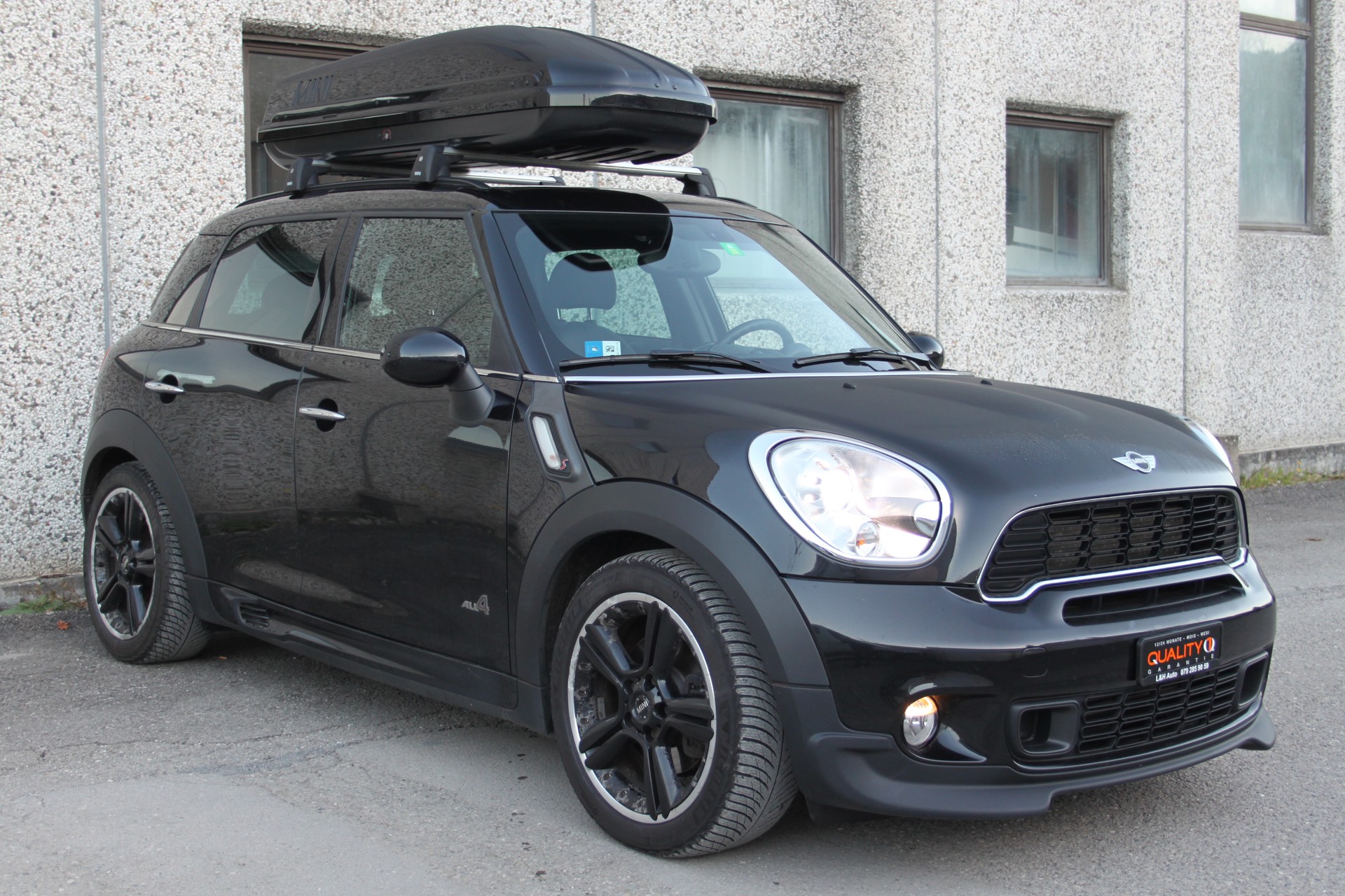MINI Mini Countryman Cooper S ALL4-image-2