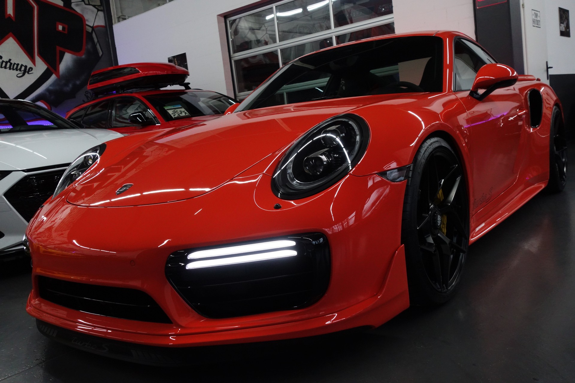 PORSCHE 911 TURBO S PDK 991.2 MANUFAKTUR  LAVA AERO LIFT SCHALEN SWP ON POINT-image-4