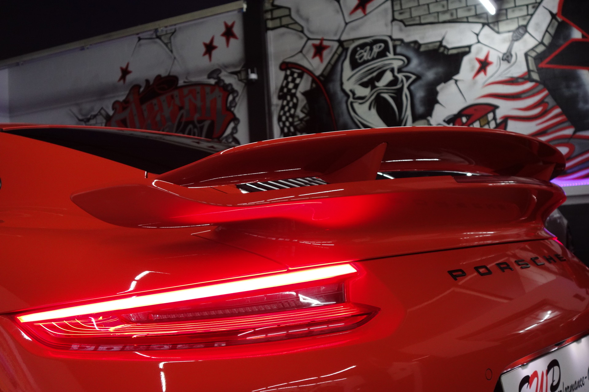 PORSCHE 911 TURBO S PDK 991.2 MANUFAKTUR  LAVA AERO LIFT SCHALEN SWP ON POINT-image-8