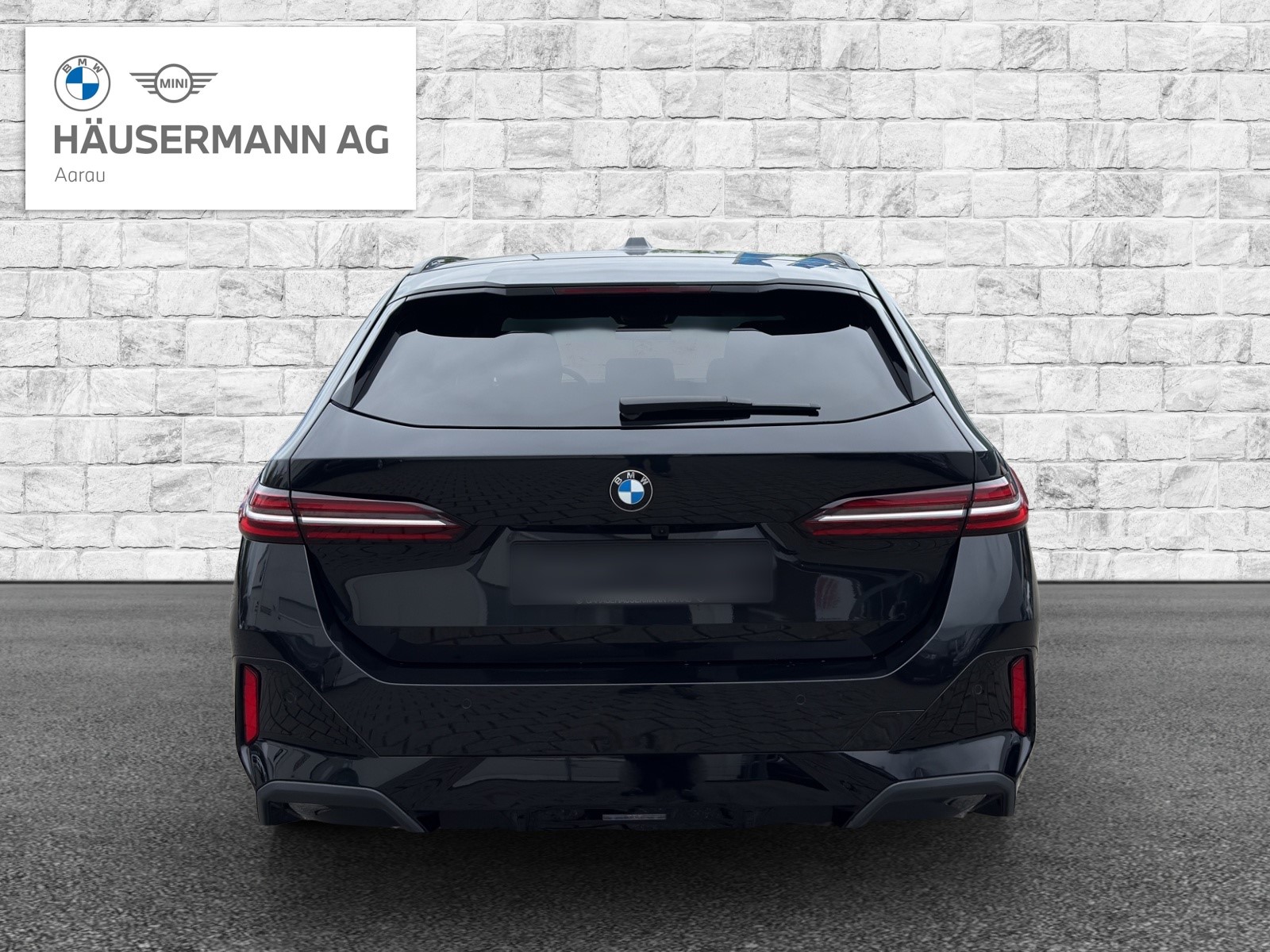 BMW 520d xDr 48V Tour M Sport-image-5