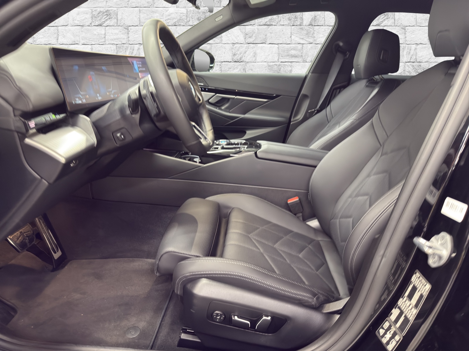 BMW 520d xDr 48V Tour M Sport-image-6