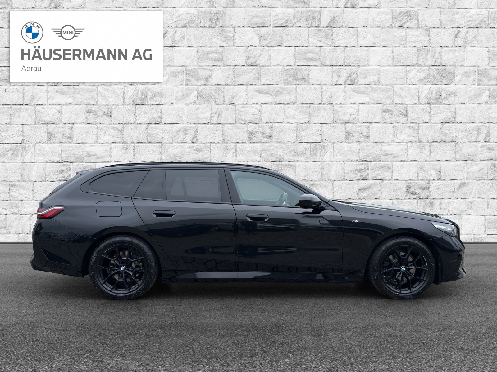BMW 520d xDr 48V Tour M Sport-image-3