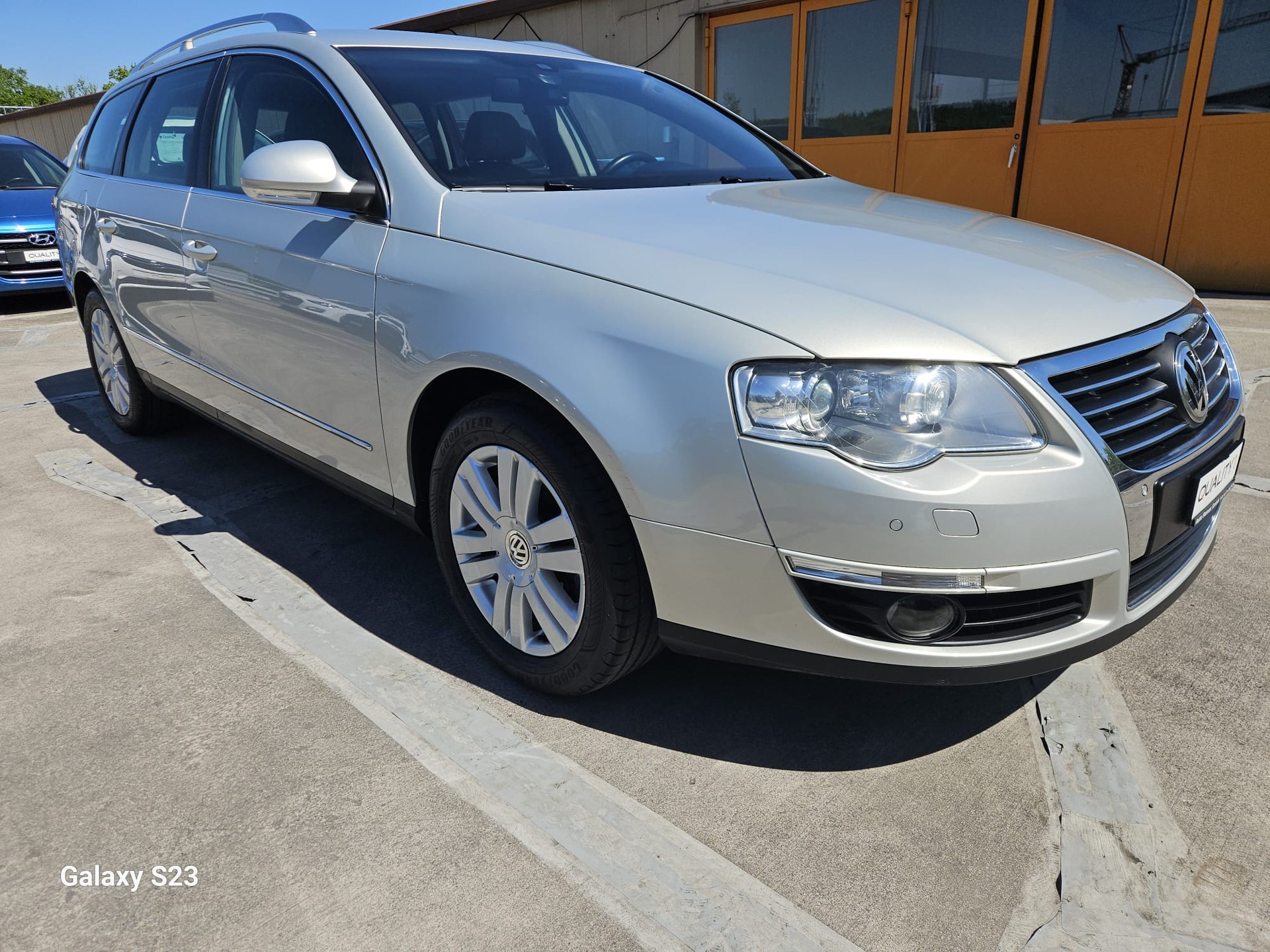 VW Passat Variant 1.8 TSI Highline DSG-image-5