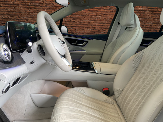 MERCEDES-BENZ EQE SUV 500 4 M Exe. Ed.-image-11