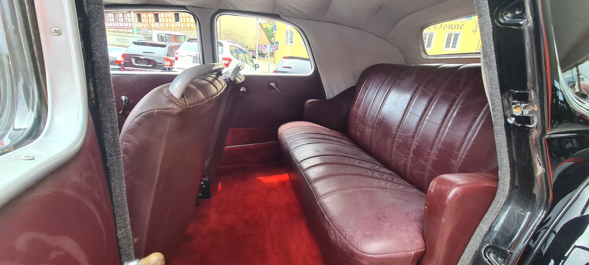 CITROEN 11 B Top Ausstattung Leder Veteran-image-16