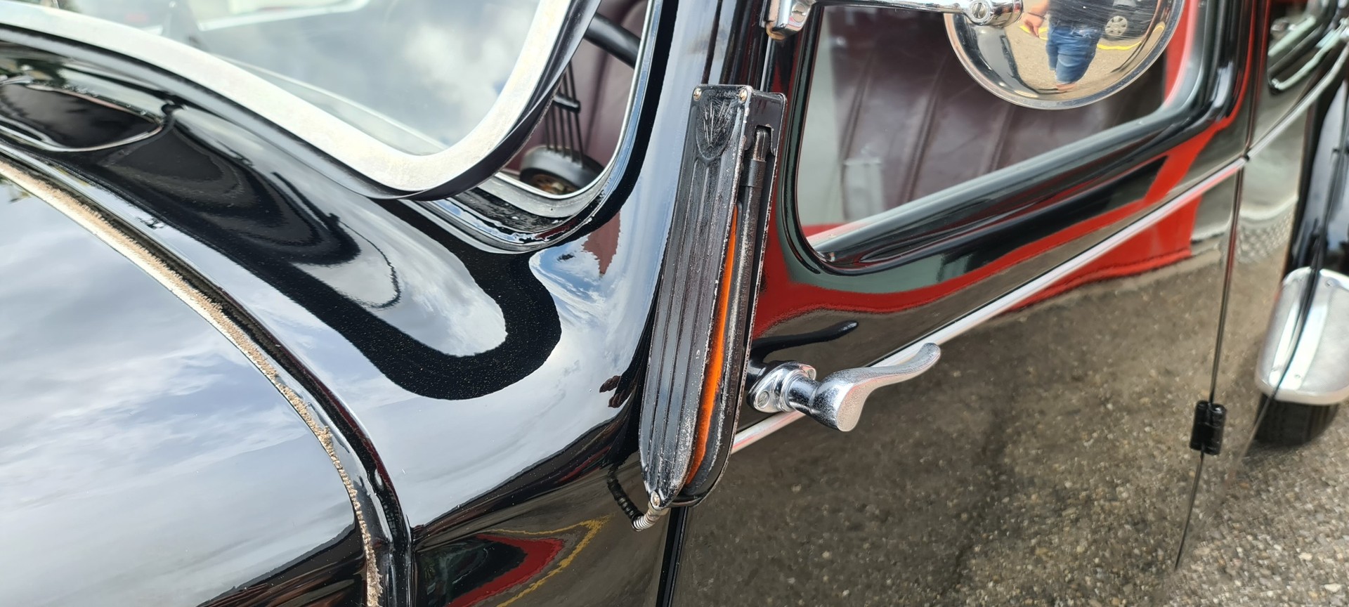CITROEN 11 B Top Ausstattung Leder Veteran-image-24