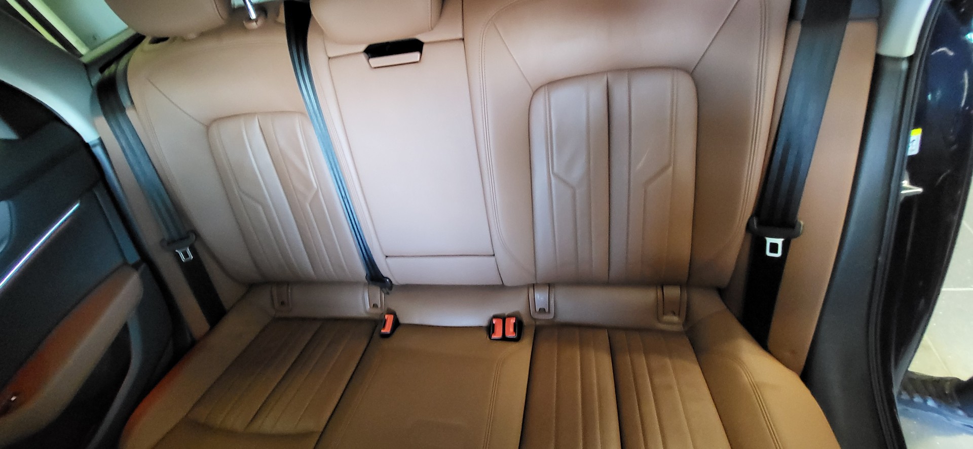 AUDI A6 Avant 40 TDI quattro S-tronic-image-8