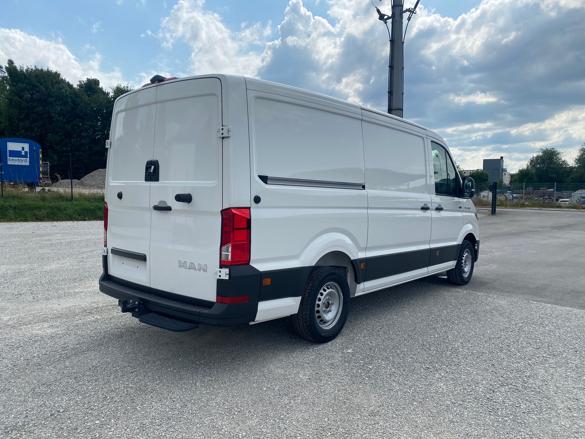 MAN MAN TGE 3.180 4X4 L3 H2-showroom-element-2
