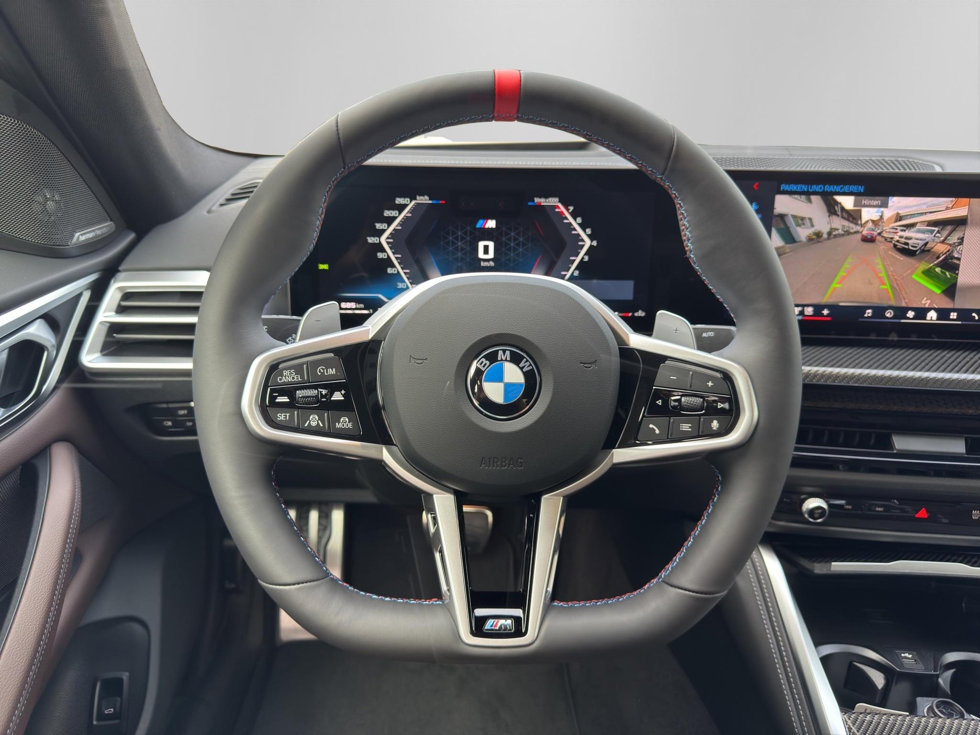 BMW M440i xDrive Gran Coupé-image-13