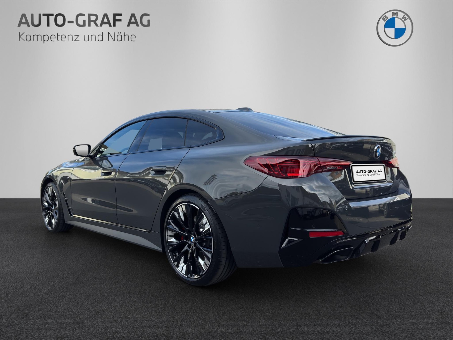 BMW M440i xDrive Gran Coupé M Sport Pro-showroom-element-2